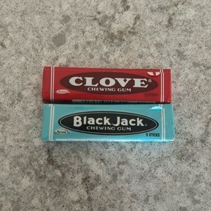 Original black jack and clove chewing gum